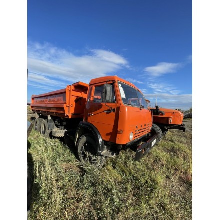 Автомобиль Камаз Сельхозник