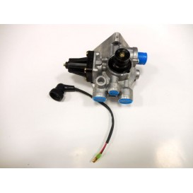 Корпус фильтра осушителя Камаз с подогревом 3 выв.