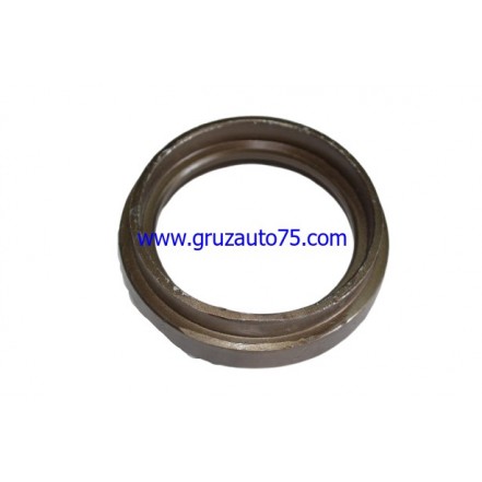 Обойма сальника оси балансира Газ 71 в лодку