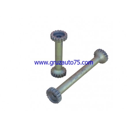 Валик привода бортовой МТЛБ прав. в сб